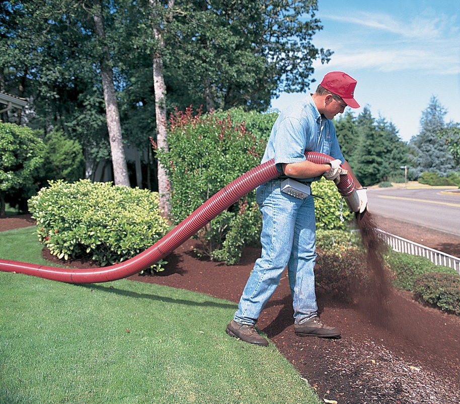 Mulch Installation in Simsbury example 1